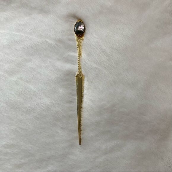 Elegant Vintage Gold Letter Opener with Mother of Pearl Shell Accent 6” Inches - Picture 5 of 6